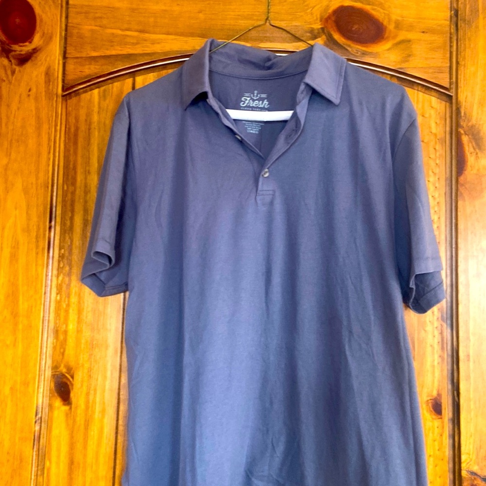 Men's gray polo shirt